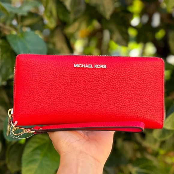 Michael Kors Jet Set Travel LG Continental Wallet Bright Red - Picture 1 of 13